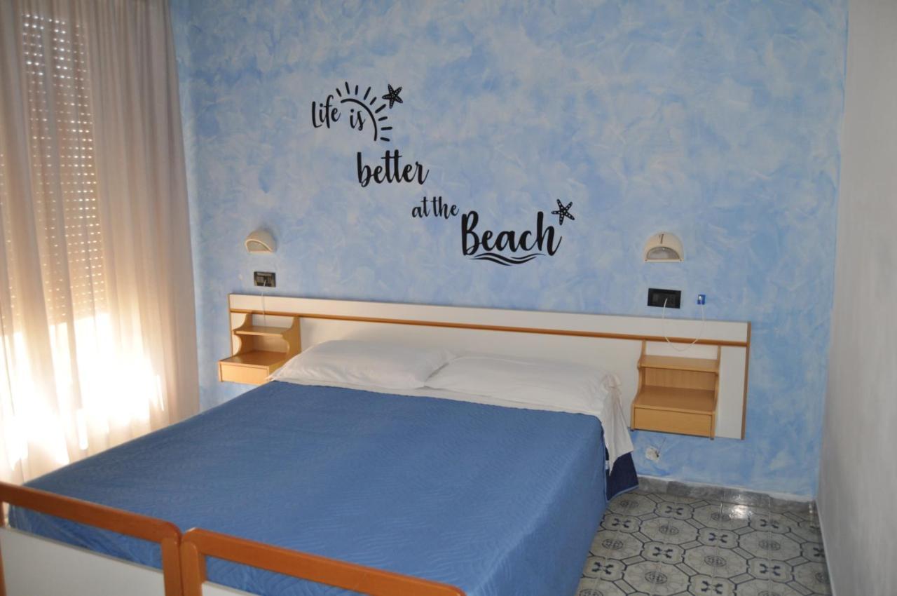 Hotel Rigobello Riccione Eksteriør bilde