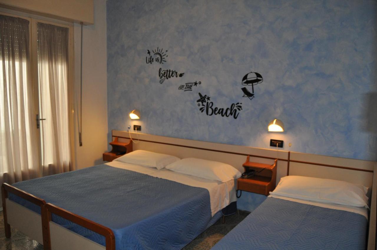 Hotel Rigobello Riccione Eksteriør bilde