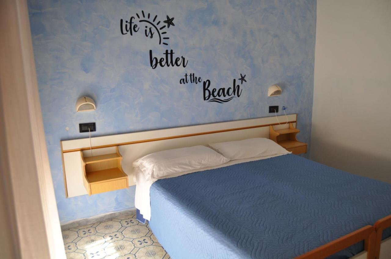 Hotel Rigobello Riccione Eksteriør bilde