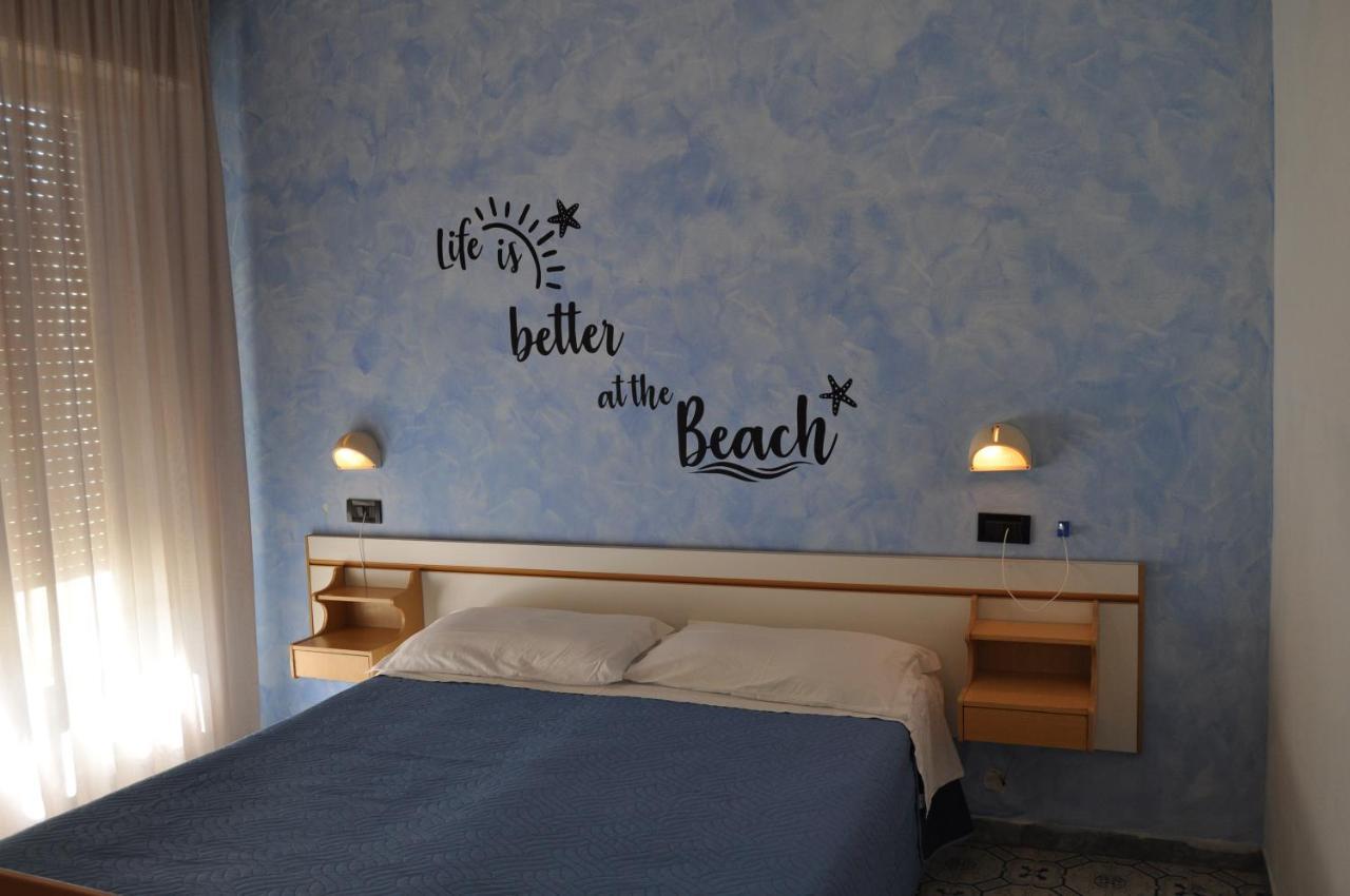 Hotel Rigobello Riccione Eksteriør bilde